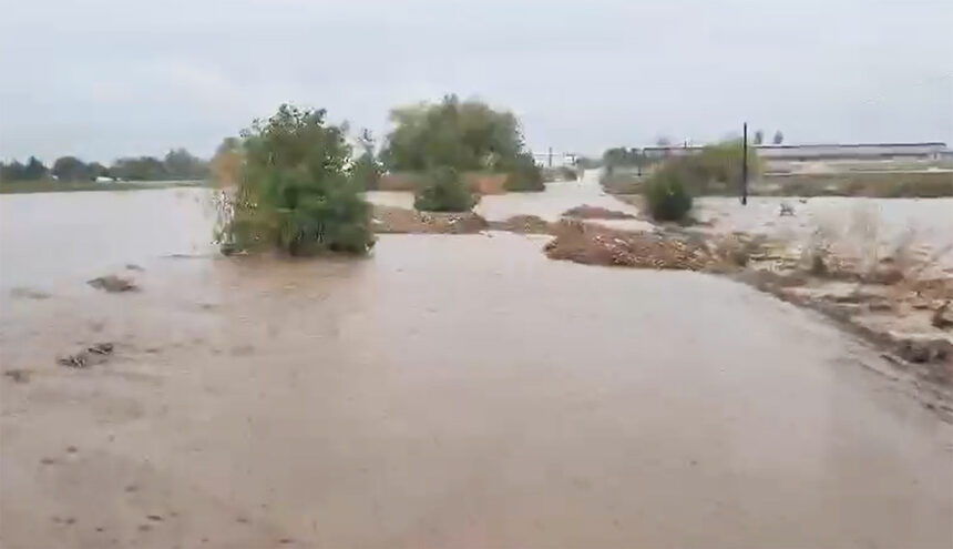 video atentie soferi comuna silistea este izolata dn2a este partial inchis ce rute ocolitoare aveti la dispozitie 68e61ee555fc4