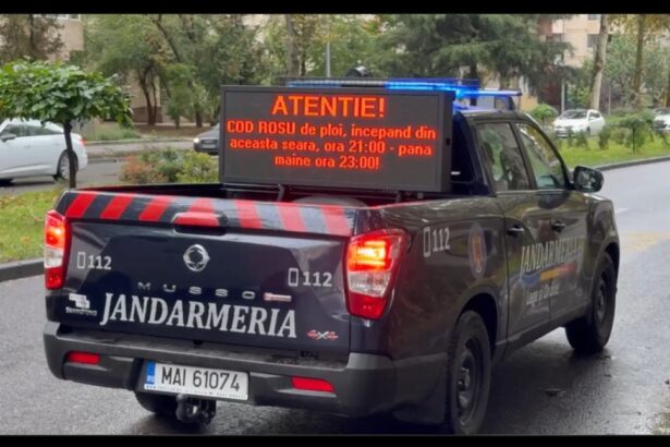 video autospecialele jandarmeriei au iesit pe strazile din constanta cu mesaje de avertizare in contextul codului rosu 68e50cab27e3d