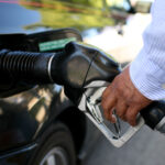 Carburanții continuă să se scumpească: prețurile au crescut de trei ori luna aceasta. Când este anunțată o nouă majorare? 5 video carburantii continua sa se scumpeasca preturile au crescut de trei ori luna aceasta cand este anuntata o noua majorare 690224acee935