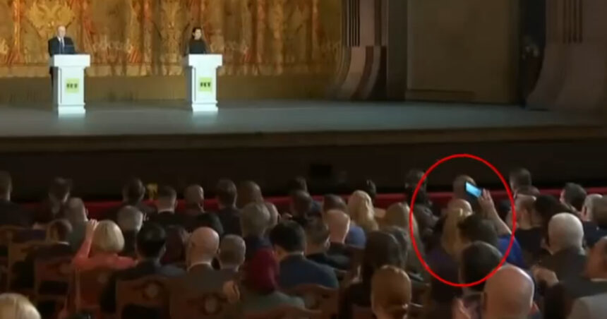 video diana sosoaca a participat la un eveniment unde putin a tinut un discurs dictatorul a vorbit despre promovarea rusiei in alte tari 68f3dff190430