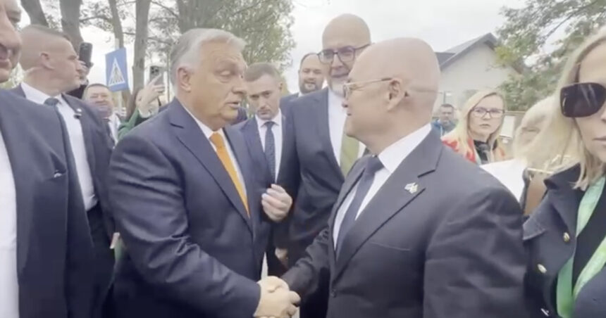 video emil boc a dat din coate sa ajunga la viktor orban dupa congresul udmr simtiti va liber sa veniti oricand la usa mea 68ea18e5d28ba