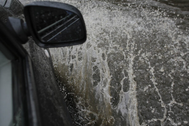 video haos in ilfov inundatii copaci cazuti si masini avariate strazi impracticabile in bragadiru pompierii actioneaza la foc continuu 68e63968e127a