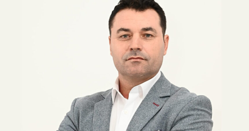 video primar psd din iasi retinut dupa ce ar fi lovit doi copii pnl cere demisia si excluderea lui din partid 6900c51c6879d