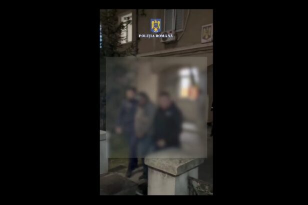 video suspecti de talharie prinsi in timp record de politistii din medgidia printre ei un adolescent de 17 ani vezi aici ce bunuri au fost furate 68dce0eb6b3fa