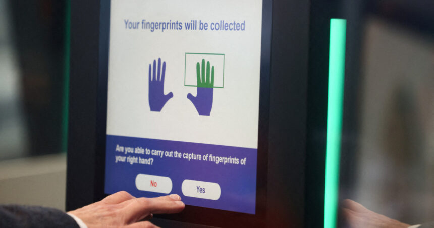 video ue renunta la stampila pe pasaport cum va functiona noul sistem digital de control ees la granitele romaniei 68eb90fe2b0ba