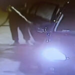 video un barbat a turnat benzina peste masina si a amenintat ca ii da foc incidentul a fost surprins intr o benzinarie din timisoara 68e8bcc5071b5
