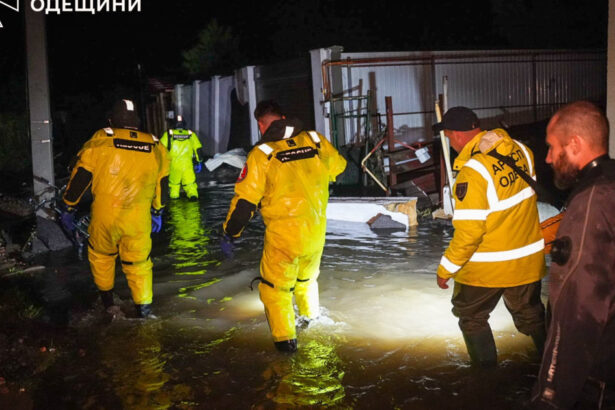 videofoto furtuna devastatoare in odesa noua morti inclusiv un copil sute de persoane au fost evacuate 68dcd887b99aa
