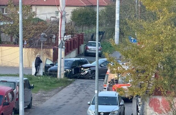 accident rutier in cartierul palazu mare din constanta o femeie a ajuns la spital 691b607b53937