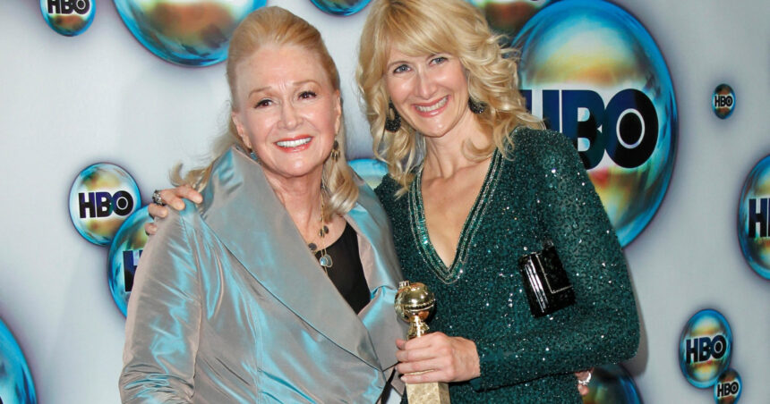 actrita diane ladd mama laurei dern a murit la varsta de 89 de ani 6911a8f3dba6e