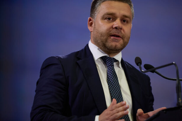 alegeri locale 2025 cine este ciprian ciucu sustinut de pnl de la sectorul 6 vrea la primaria generala 692162bb05c87