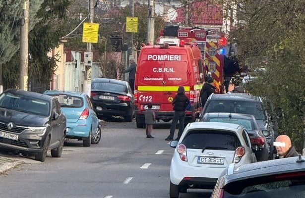 autoturism intrat intr o teava de gaze in constanta patru persoane au fost evacuate din doua imobile 691c28cf48cdc