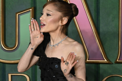 barbatul care a bruscat o pe ariana grande la premiera filmului wicked for good condamnat la inchisoare in singapore 691b85382c260