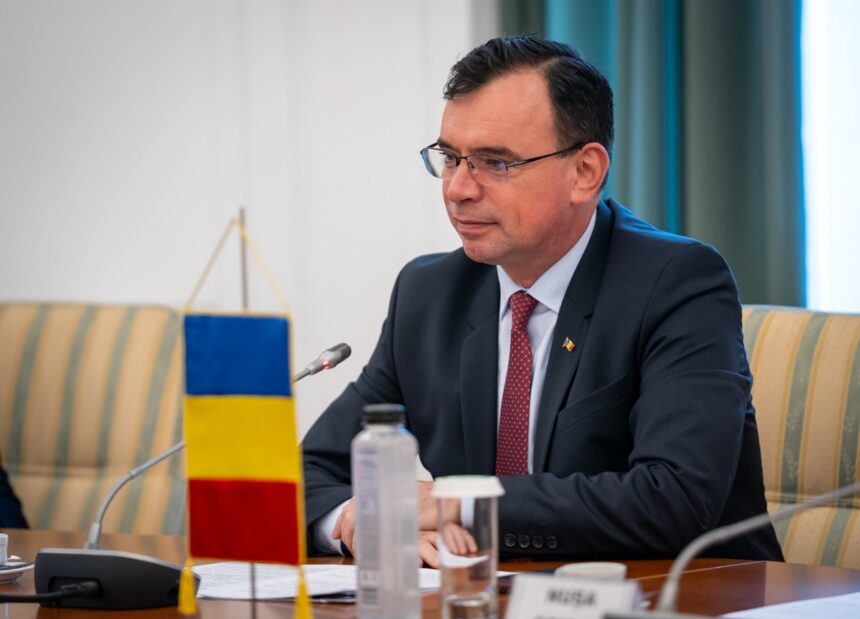 bogdan despescu semnal de alarma dupa taierile de salarii pregatite de guvernul bolojan reducerile cheltuielilor din mai trebuie evaluate atent 6920b80fb4c15