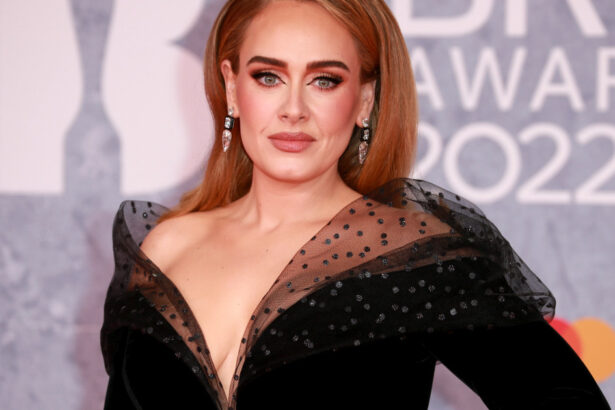 cantareata adele va debuta intr o productie semnata tom ford ce film ii propune designerul de moda si regizorul american 6914b24b5b207