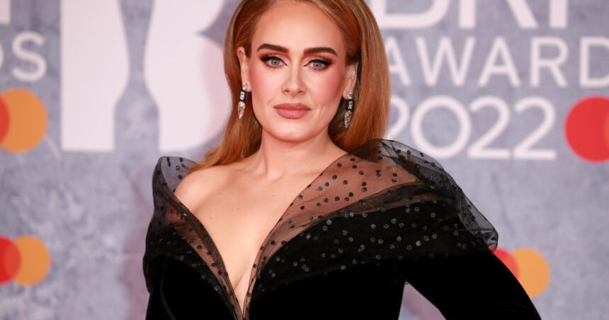 cantareata adele va debuta intr o productie semnata tom ford ce film ii propune designerul de moda si regizorul american 6914b24b5b207