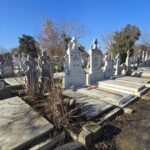 cat mai costa un loc de veci in constanta in 2025 preturile ajung la cateva mii de euro 692923205e1a9