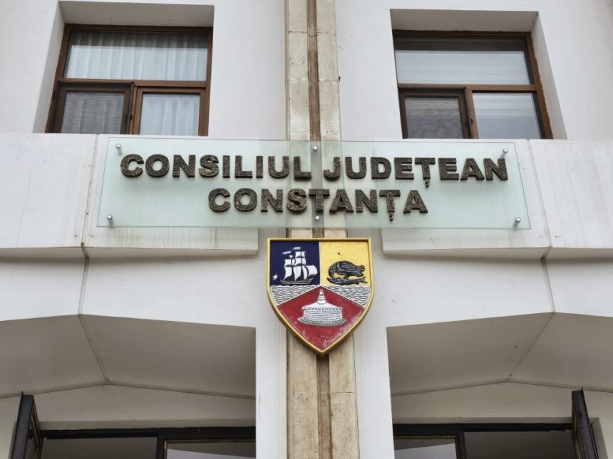 consiliul judetean constanta asteapta deschiderea unor axe de finantare pentru a face teatrul pentru copii si tineret 6920deac2c4fd
