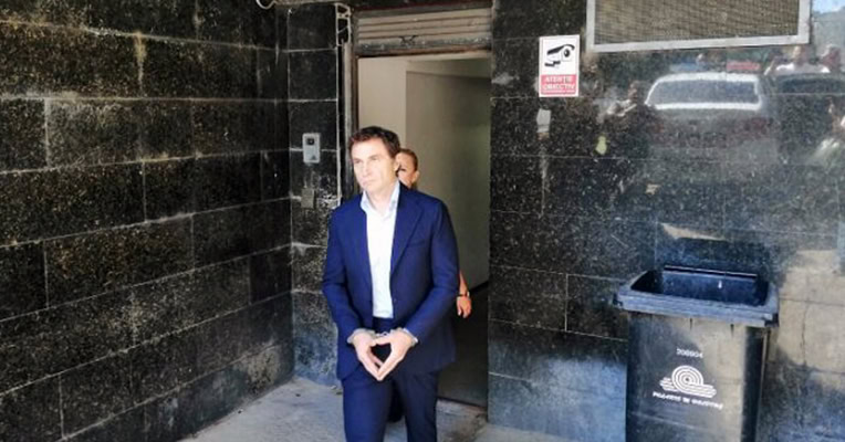 cristian radu primarul suspendat al mangaliei ramane inca 30 de zile in spatele gratiilor 6920b4ac40fad