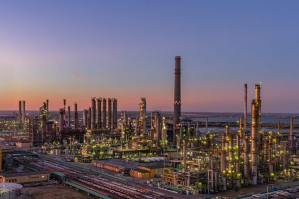 cum arata rezultatele rompetrol rafinare in primele 9 luni din 2025 69288173b0408