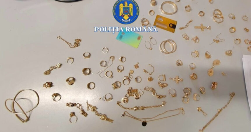 doua persoane acuzate ca au furat bijuterii si bani in valoare de 200 000 de lei au fost prinse in timp ce ieseau din tara 69132509dffaa