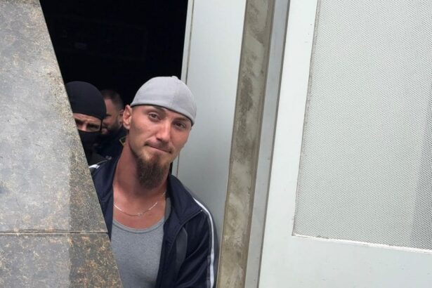 dupa dosarul celor doua crime sacalu va fi judecat si pentru proxenetism trafic de persoane si alte fapte 691cf10385fcc