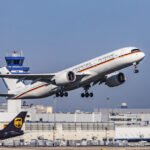 dupa precedentul creat ieri de romani trei britanici au fugit dupa avion tot pe pista aeroportului din koln ce spune politia germana 6925c0b25e1eb