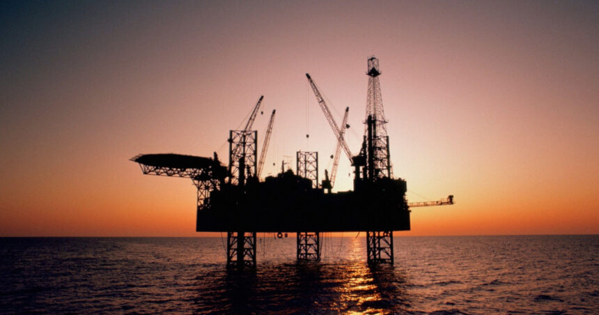 exclusiv cristian diaconescu avertizeaza recunoasterea de facto a crimeei ca parte din rusia ar putea bloca extractia gazului din marea neagra 692b58cd8ad07