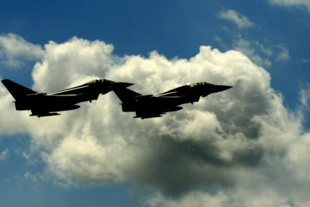 exclusiv de ce n au tras avioanele de lupta in drona care a survolat estul romaniei mosteanu nu putem sa tragem fara a ne gandi la consecinte 69262a2b18a8c