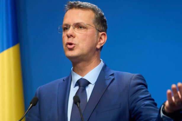 exclusiv ionut mosteanu spune ca nu a fost informat de servicii cu privire la incercarea fostului senator psd de a i da mita 6924a06a3ea04