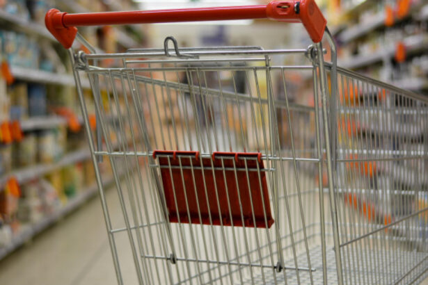 exclusiv ministrul diana buzoianu depozitul din capitala unde se trimit alimente aproape de expirare are nevoie de un spatiu de 3 ori mai mare 692763133a3a3