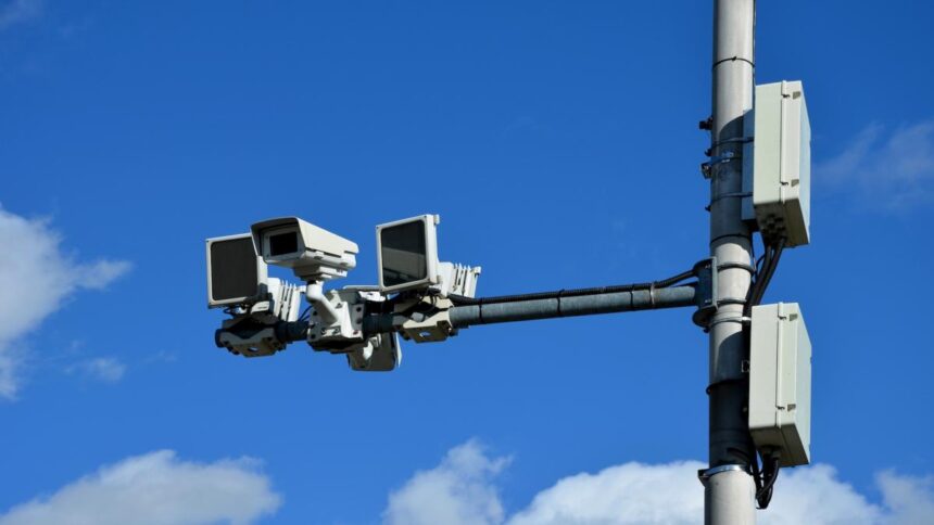 exista vreo initiativa de montare a radarelor fixe in constanta 69238f9cd1407