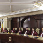 fara compensatii la final de mandat pentru judecatorii curtii constitutionale senatul a votat abrogarea prevederii 691b6272bb046