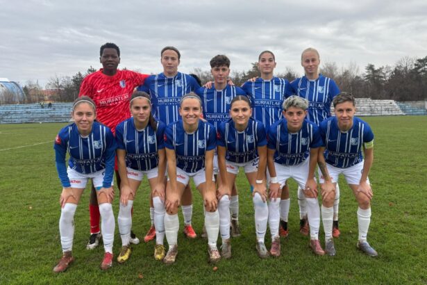 fetele de la farul constanta si au asigurat matematic primul loc la finalul sezonului regulat 6921edf3c7043