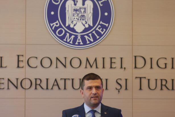 firmele care au ocupat 18 ani o cladire a ministerului economiei fara chirie vor fi date afara decizia instantei 69283d33f41ad