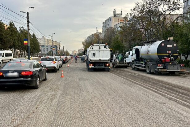 foto atentie soferi se asfalteaza strada dezrobirii din constanta trafic restrictionat partial timp de trei zile 691c2c6a6e3dd