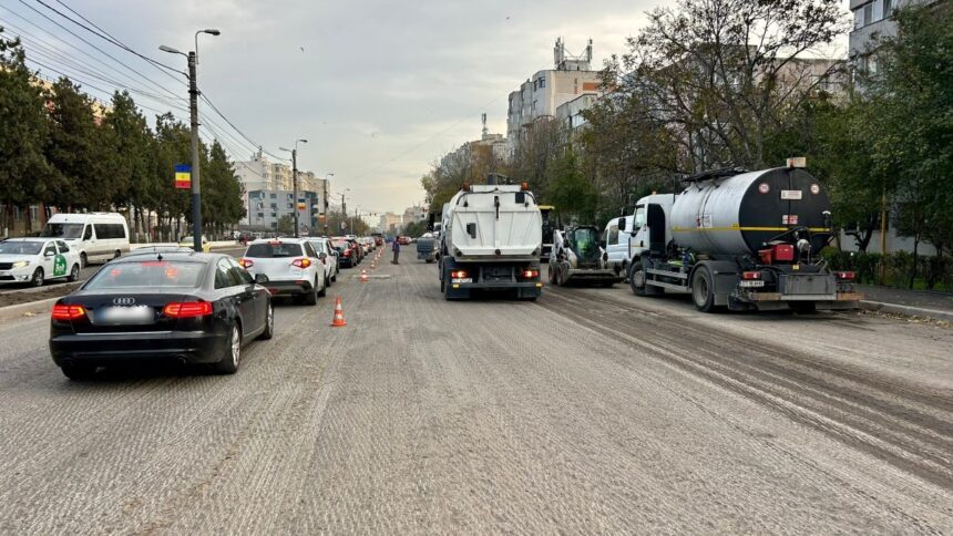 foto atentie soferi se asfalteaza strada dezrobirii din constanta trafic restrictionat partial timp de trei zile 691c2c6a6e3dd