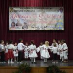 foto copiii artistii si comunitatea din cumpana au adus la la viata mozaicul etnic al dobrogei 6917421464139