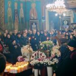 foto ips teodosie va oficia slujba de inmormantare a parintelui nicolae madalin de la biserica sfantul mare mucenic gheorghe din mangalia 692748872cb9f