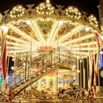 foto video imagini spectaculoase de la deschiderea targului de craciun din craiova satul lui mos craciun casute tematice si arome de sarbatore 69176bfe4b933