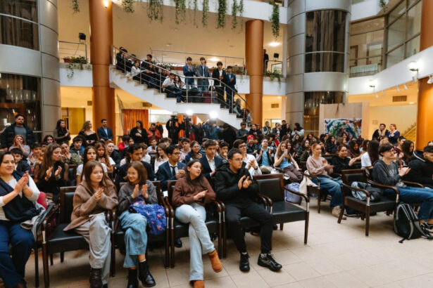 fundatia tinmar sprijina performanta elevilor din bucuresti 865 de burse de merit pentru copii din sectorul 2 69160ad34b4e2