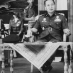 furie in indonezia dupa ce fostul dictator suharto acuzat de coruptie si crime in masa a fost numit erou national 6911a24d22b9b
