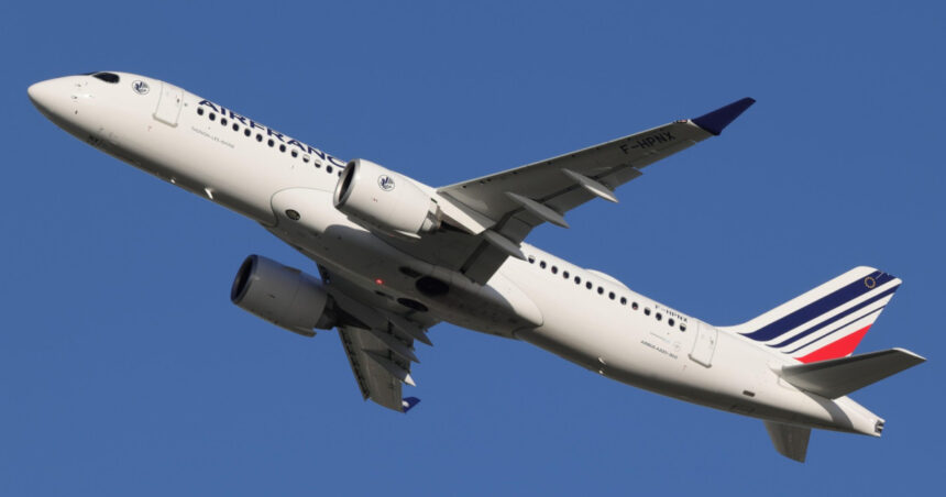 gestul aparent banal care te poate costa 20 000 de euro in avion companiile aeriene franceze introduc cele mai dure sanctiuni 692c46db6cbb2