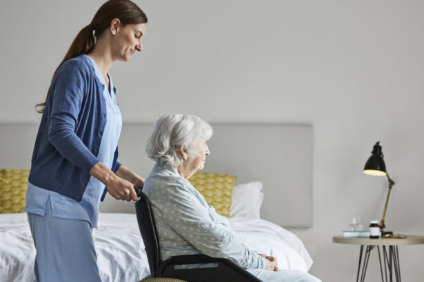 ingrijiri medicale la domiciliu pentru neasigurati ce include pachetul minimal cnas ce servicii primesc persoanele asigurate 691c009ac73e7