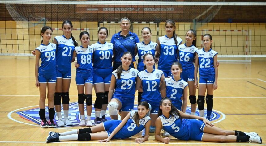junioarele under13 de la cs medgidia pregatite pentru turneul de volei din 28 noiembrie 692736fb97ece