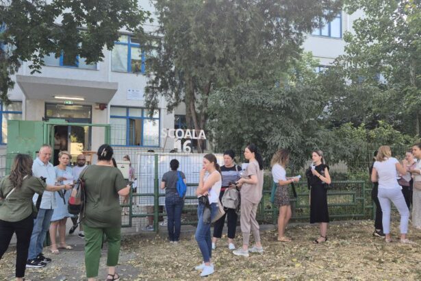 lista profesorilor inscrisi la examenul de definitivat 2026 publicata de isj constanta cand incep inspectile de specialitate si unde are loc proba scrisa 6912b9a7b5ae6