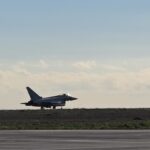 live foto video ministrul apararii ionut mosteanu si comandantul fortelor terestre ale sua in europa si africa prezenti la baza 57 aeriana mihail kogalniceanu 69257180f12dc