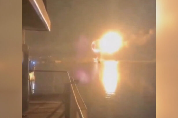 localnicii din tulcea se tem de atacurile rusilor de la granita romaniei azi noapte s au zguduit casele se auzea foarte aproape 69131392c0c3c