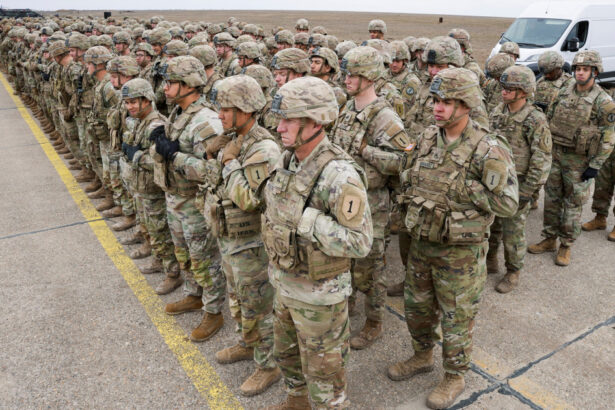 nicusor dan romania poarta negocieri cu alte state pentru a suplini lipsa militarilor americani cand au inceput discutiile 69148a85bdeeb