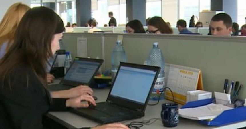 numarul locurilor pentru internship in institutii de stat si firme private va fi dublat ce mai prevede proiectul adoptat de parlament 69149d365c631