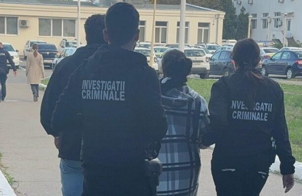 o femeie din cumpana a fost retinuta pentru talharie calificata si distrugere vezi ce a facut 6914a2351e807